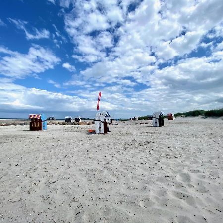 Stylische Ferienwohnung Top Lage Am Hafen, Strand Und Meer Wendtorf Luaran gambar